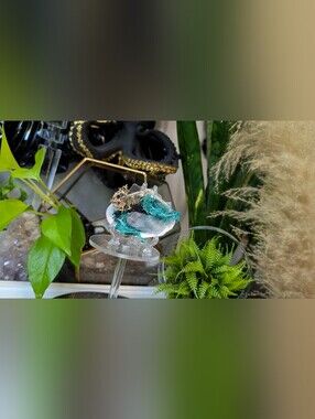 Amethyst & Selenite Crystals in Moss Seashell (stand Included)
